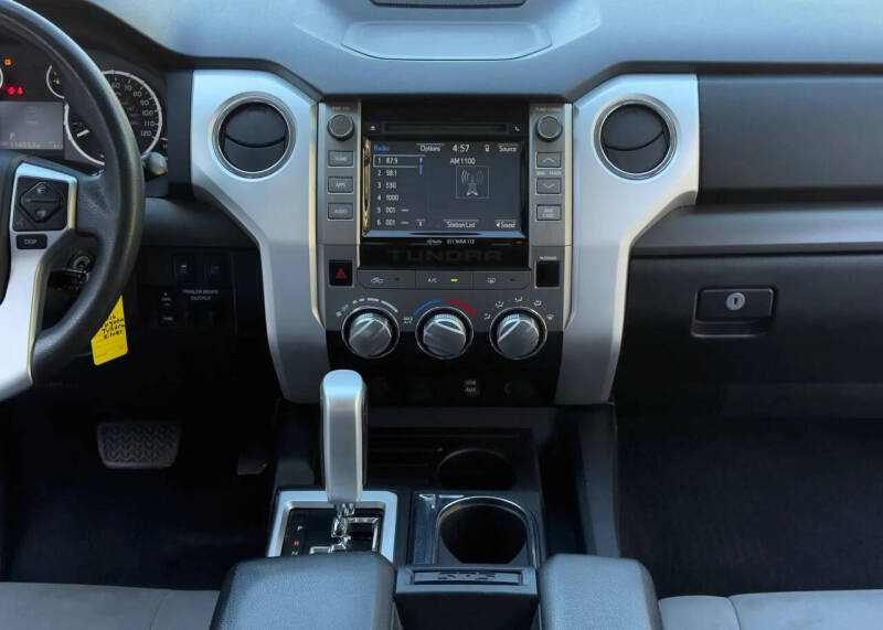 2016 Toyota Tundra SR5