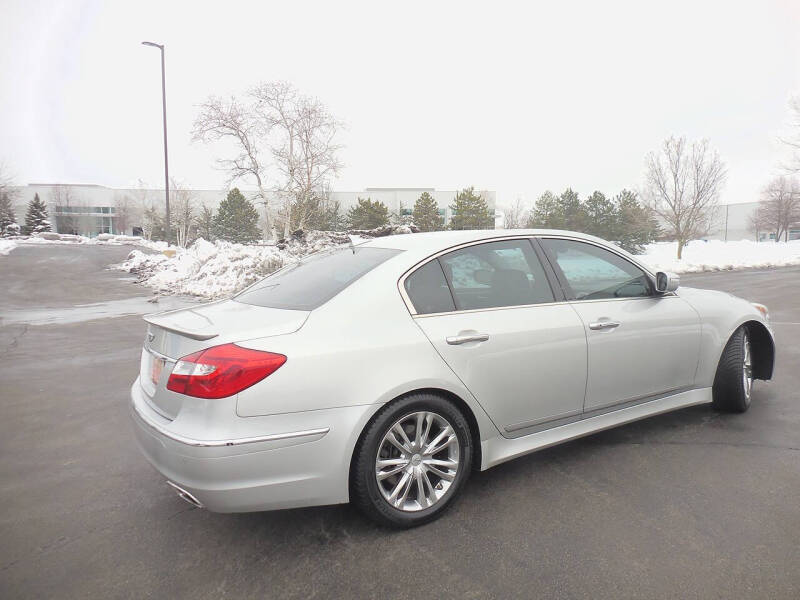 2012 Hyundai Genesis 4.6L V8