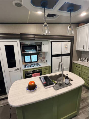 2021 Grand Design RV Reflection 303RSL