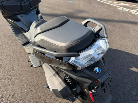 2022 BMW C 400
