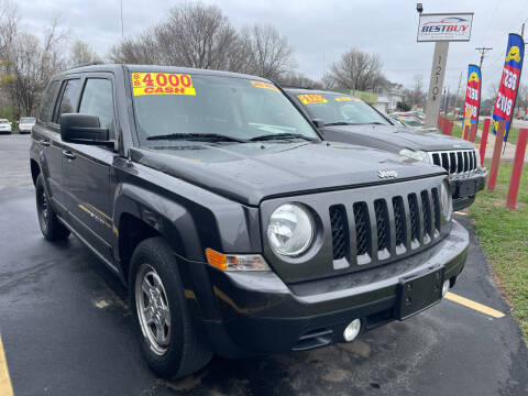 2015 Jeep Patriot for sale at Best Buy Car Co in Independence MO