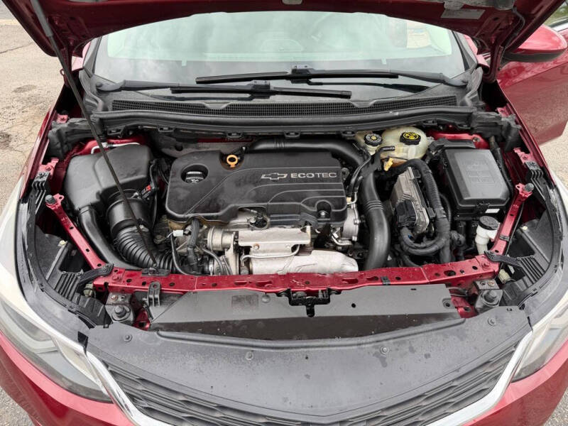 2016 Chevrolet Cruze LT - Photo 16