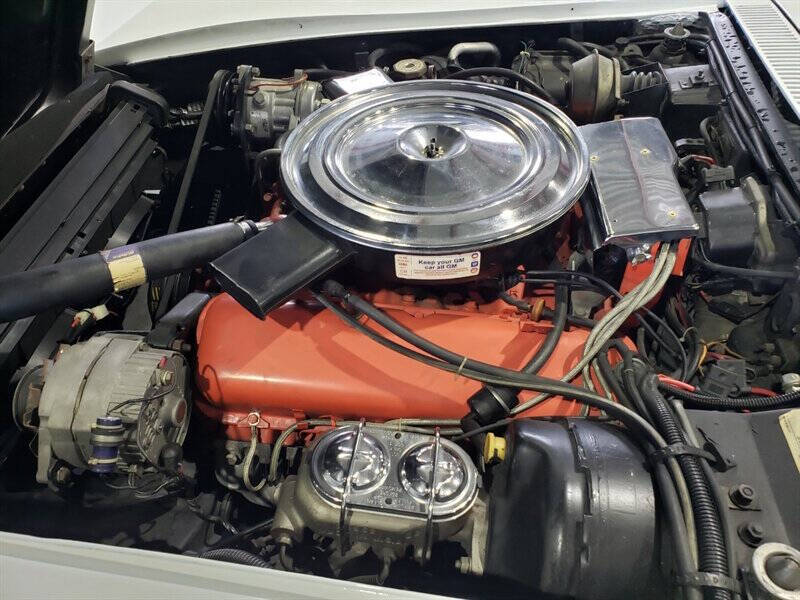1972 Chevrolet Corvette 15