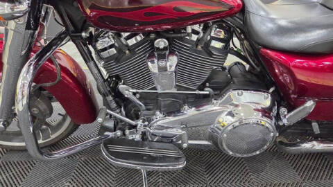 2017 Harley-Davidson FLH