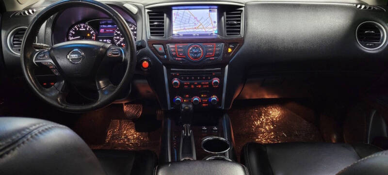 2014 Nissan Pathfinder Platinum