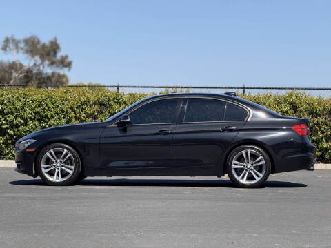 2012 BMW 3 Series 328i