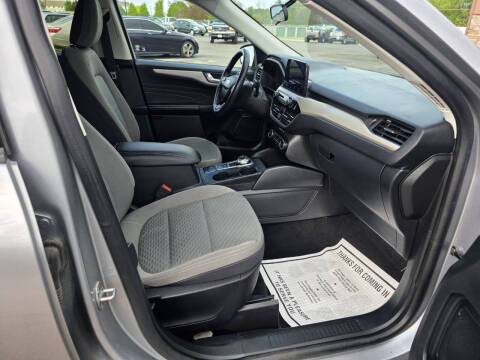 2021 Ford Escape SE