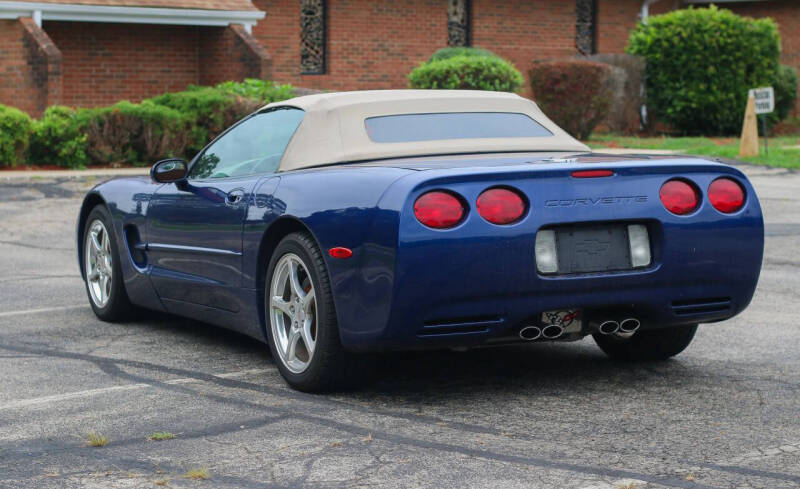 2004 Chevrolet Corvette