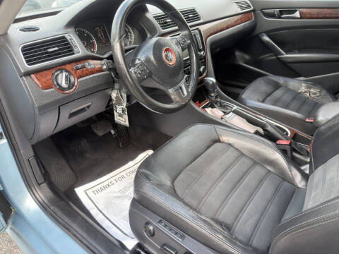 2013 Volkswagen Passat TDI SEL Premium