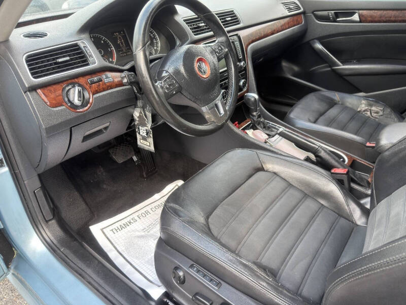 2013 Volkswagen Passat TDI SEL Premium