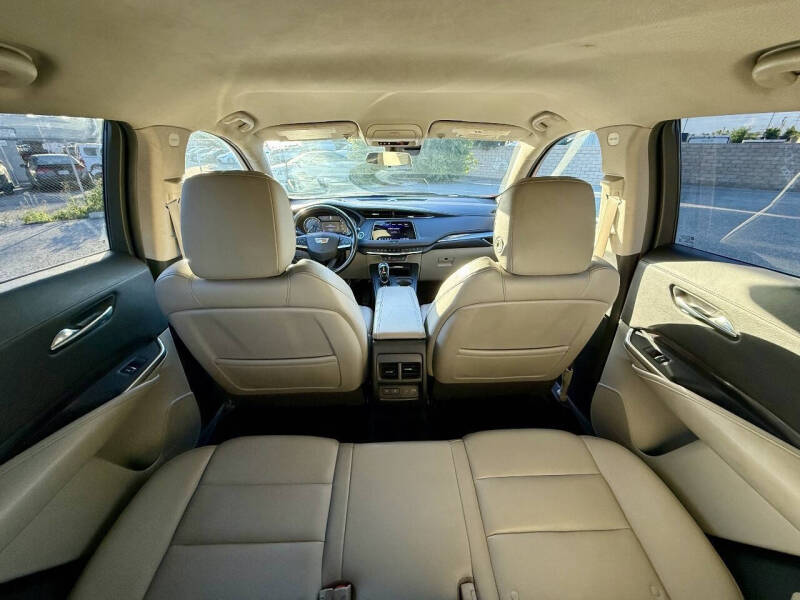 2020 Cadillac XT4 Luxury