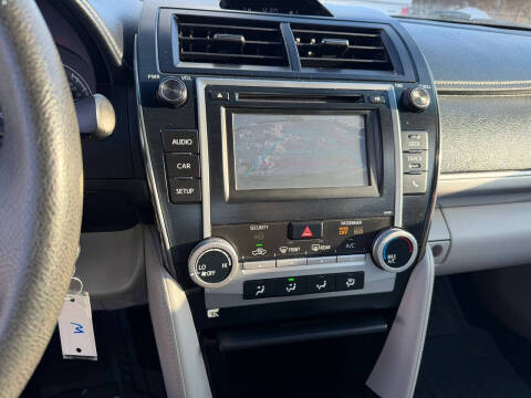 2014 Toyota Camry LE