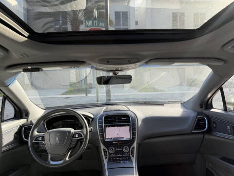 2019 Lincoln Nautilus Reserve