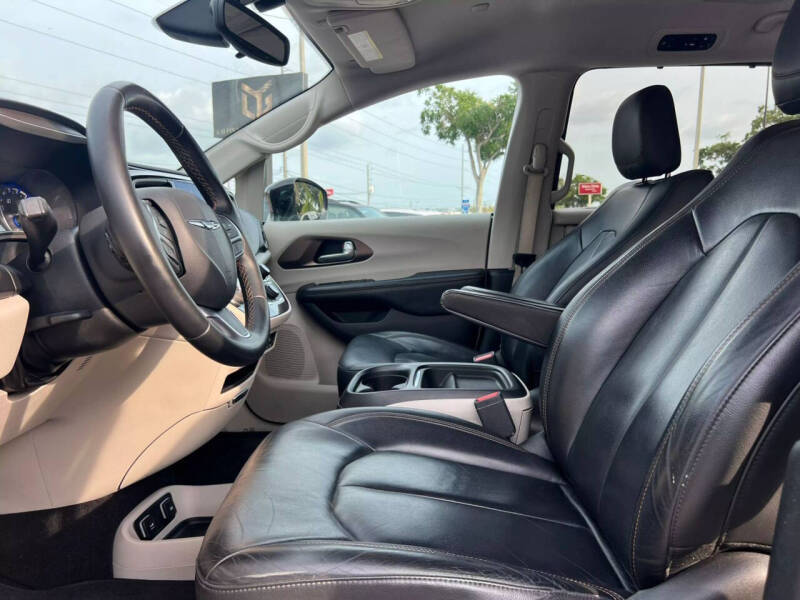 2017 Chrysler Pacifica