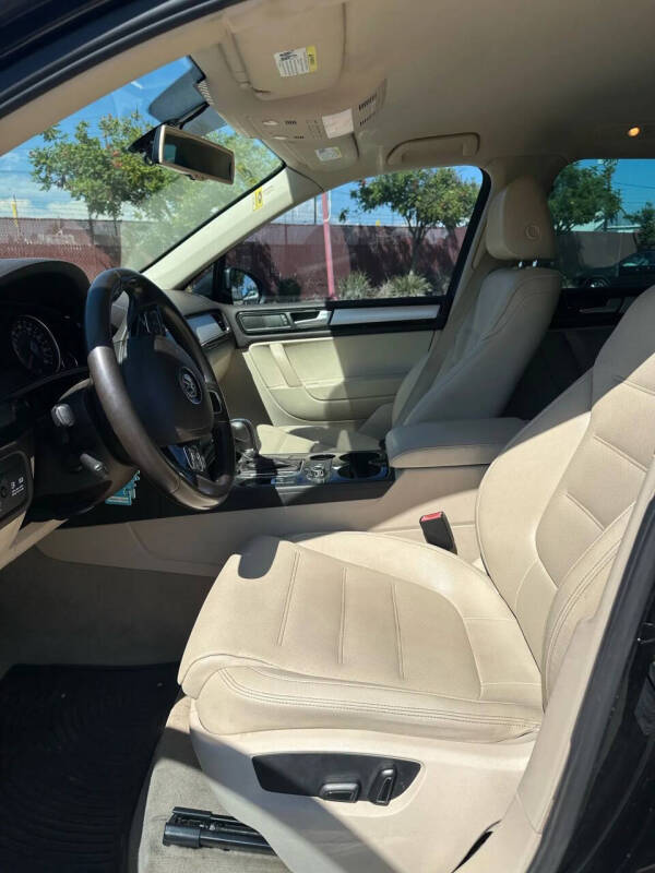 2012 Volkswagen Touareg