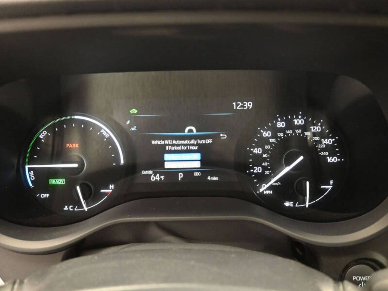 2026 Toyota Sienna LE 8-Passenger