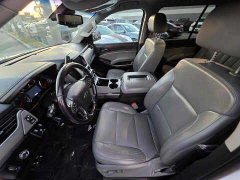 2019 Chevrolet Suburban LT