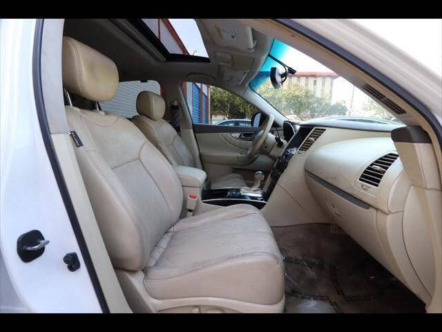 2010 INFINITI FX35 SUV / Crossover - $6,597