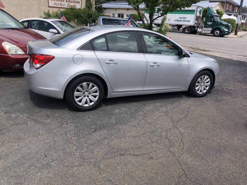 2011 Chevrolet Cruze LS