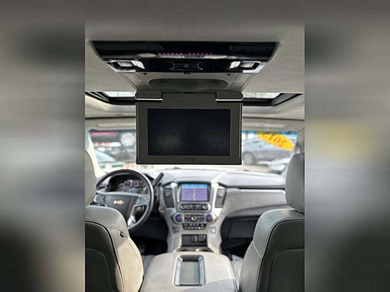 2015 Chevrolet Suburban LT