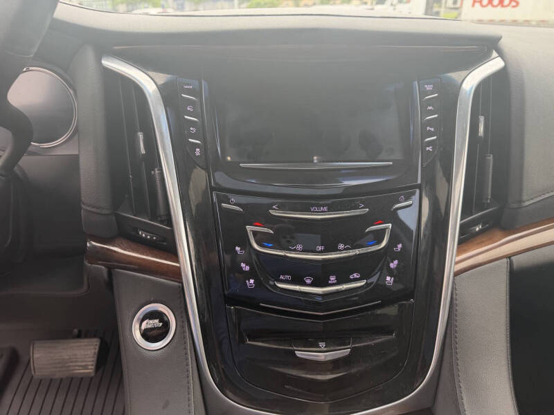 2019 Cadillac Escalade Premium Luxury