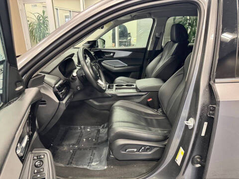 2025 Acura MDX w/Tech