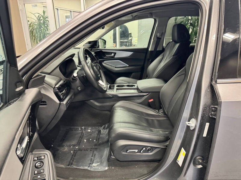 2025 Acura MDX w/Tech