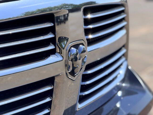 2015 RAM 1500 SLT