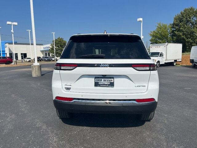 2022 Jeep Grand Cherokee 12