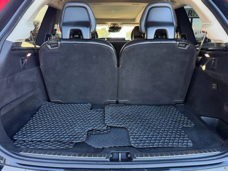 2020 Volvo XC90 T5 Momentum