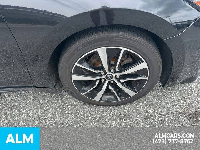 2023 Nissan Maxima