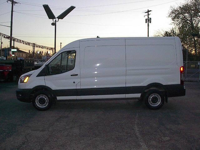 2022 Ford Transit 250
