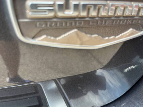 2016 Jeep Grand Cherokee Summit