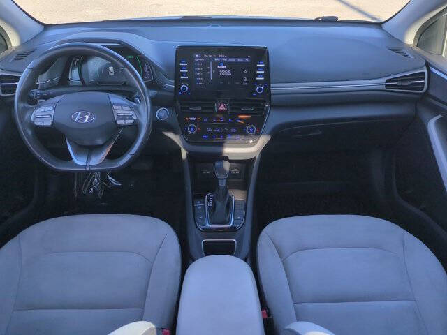 2022 Hyundai Ioniq Hybrid SE