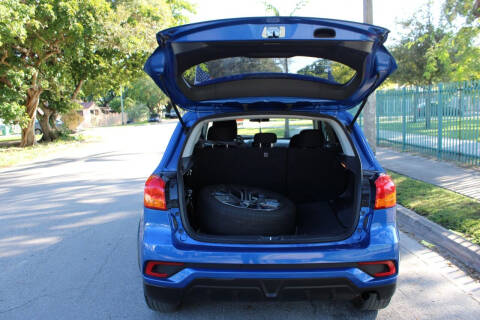 2019 Mitsubishi Outlander Sport SE