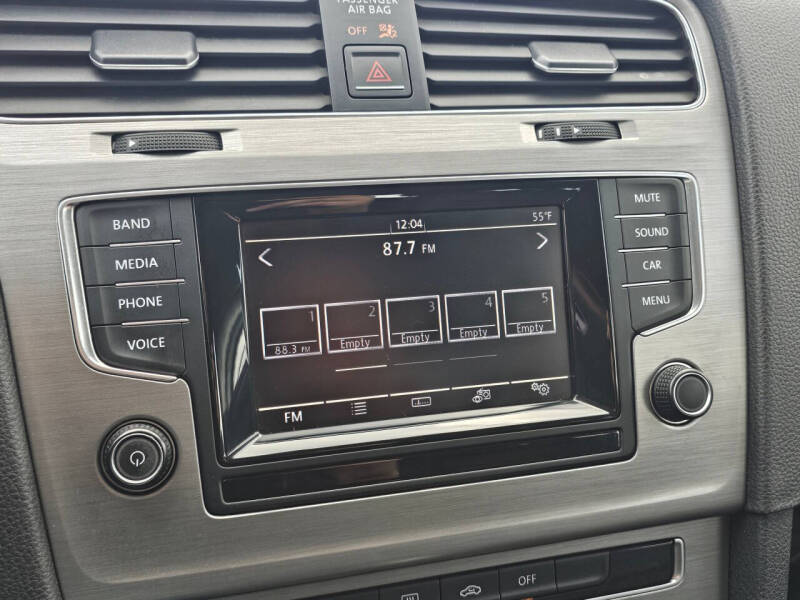 2015 Volkswagen Golf SportWagen