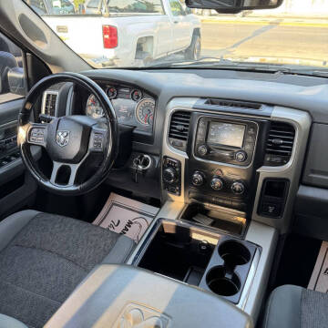 2013 RAM 1500 SLT