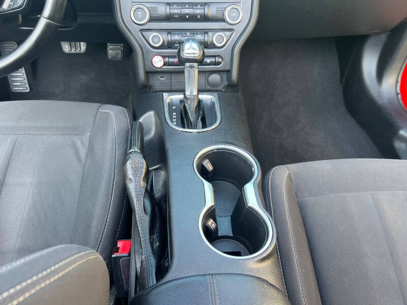 2019 Ford Mustang EcoBoost