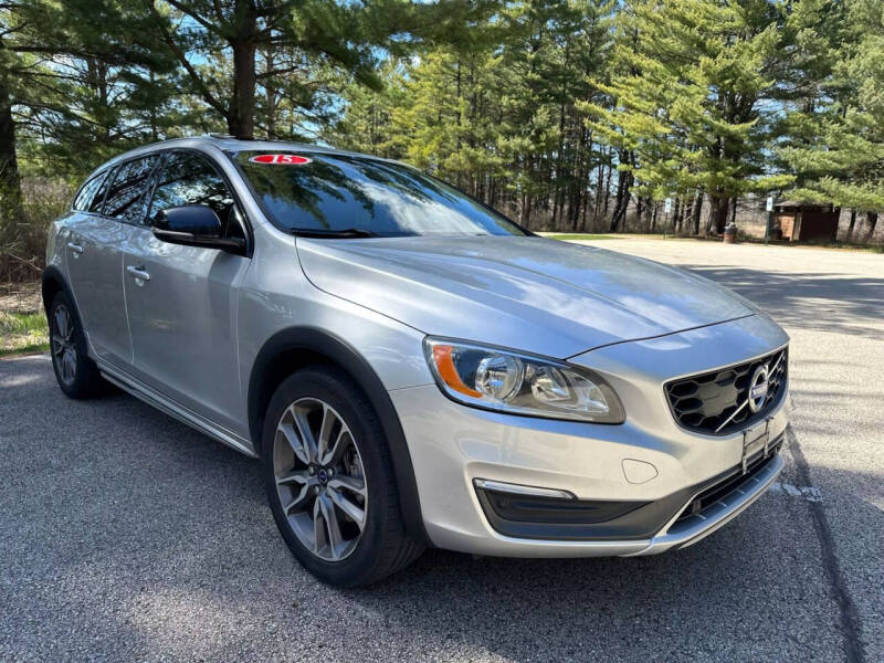 2015 Volvo V60 Cross Country T5