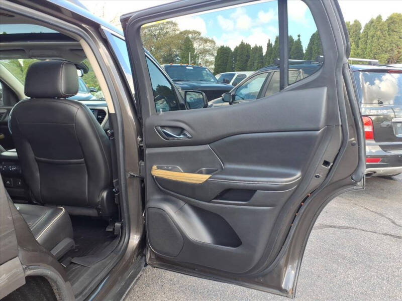 2019 GMC Acadia Denali
