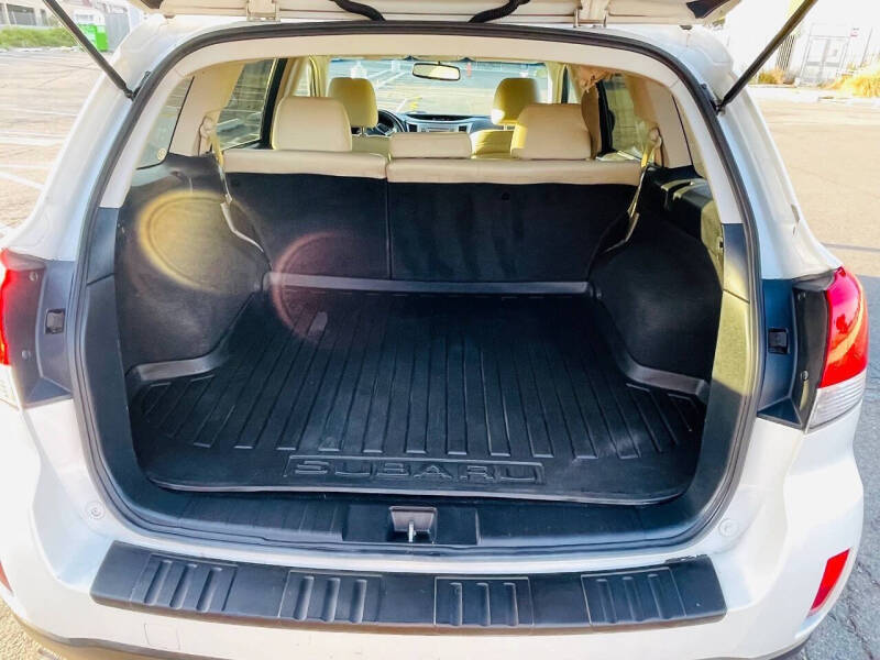 2014 Subaru Outback 2.5i Limited