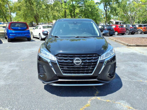 2024 Nissan Kicks S