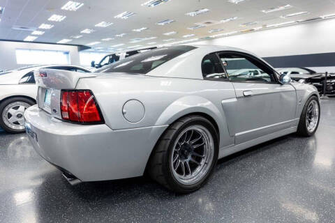 2004 Ford Mustang SVT Cobra