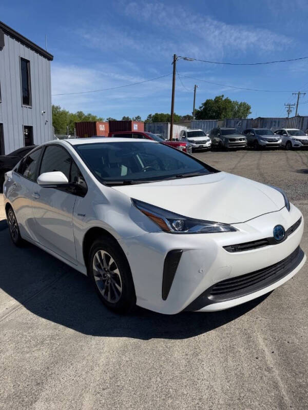 2020 Toyota Prius XLE