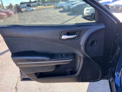 2016 Dodge Charger SE