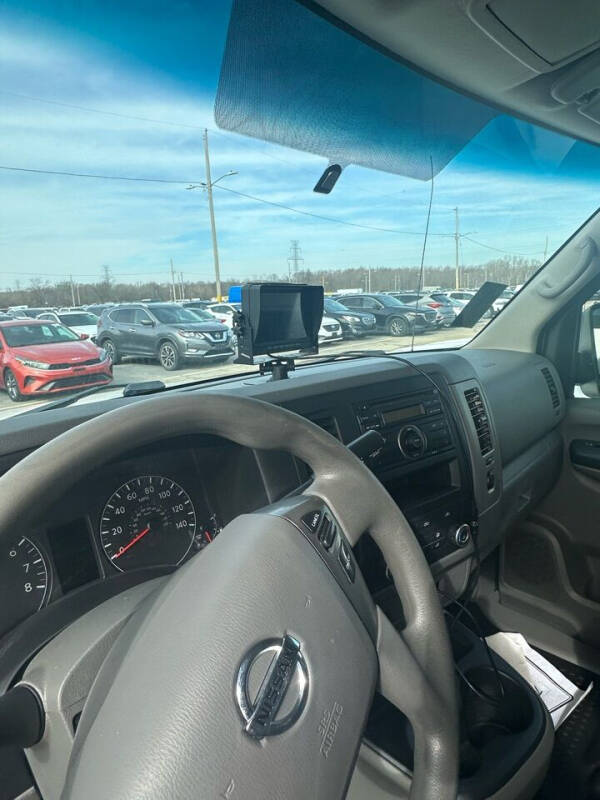 2017 Nissan NV 1500 S