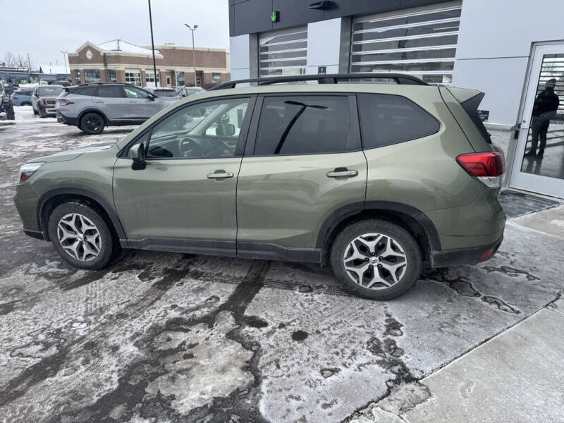 2020 Subaru Forester Premium