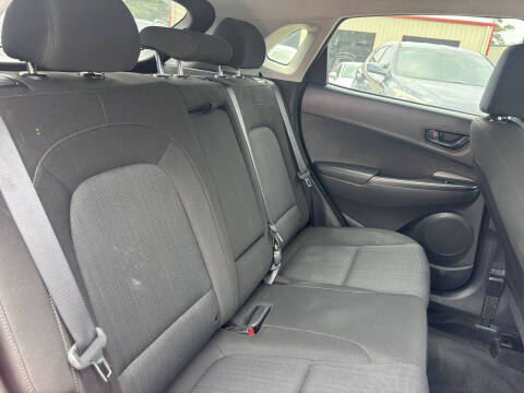 2022 Hyundai Kona SEL