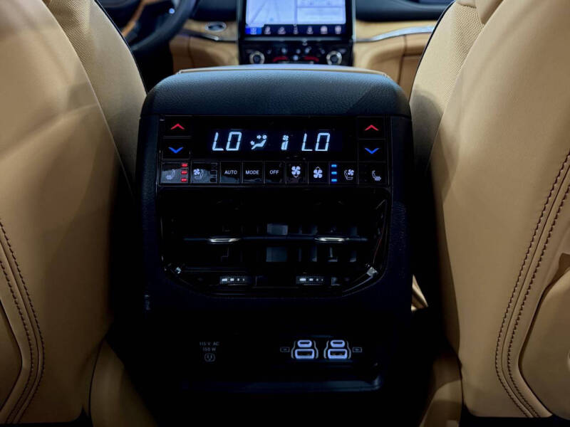 2023 Jeep Grand Cherokee L Summit Reserve