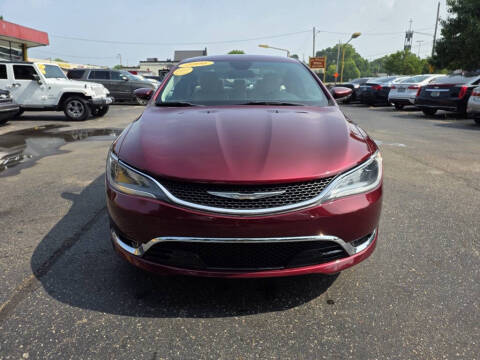 2016 Chrysler 200 C